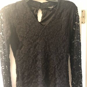 Long sleeve black lacey too